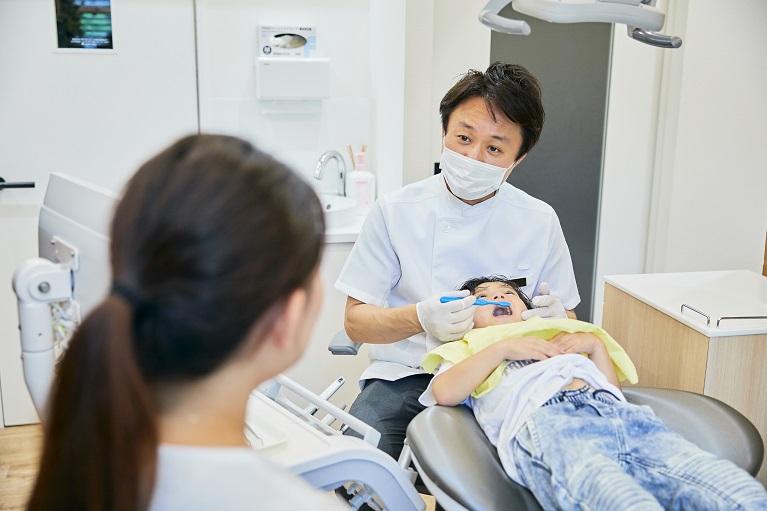 予防歯科は歯科医院と患者様の二人三脚で取り組みます